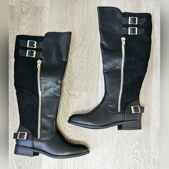 Size 6 Tayler Knee-High Buckle Boots - Picture 2 of 7